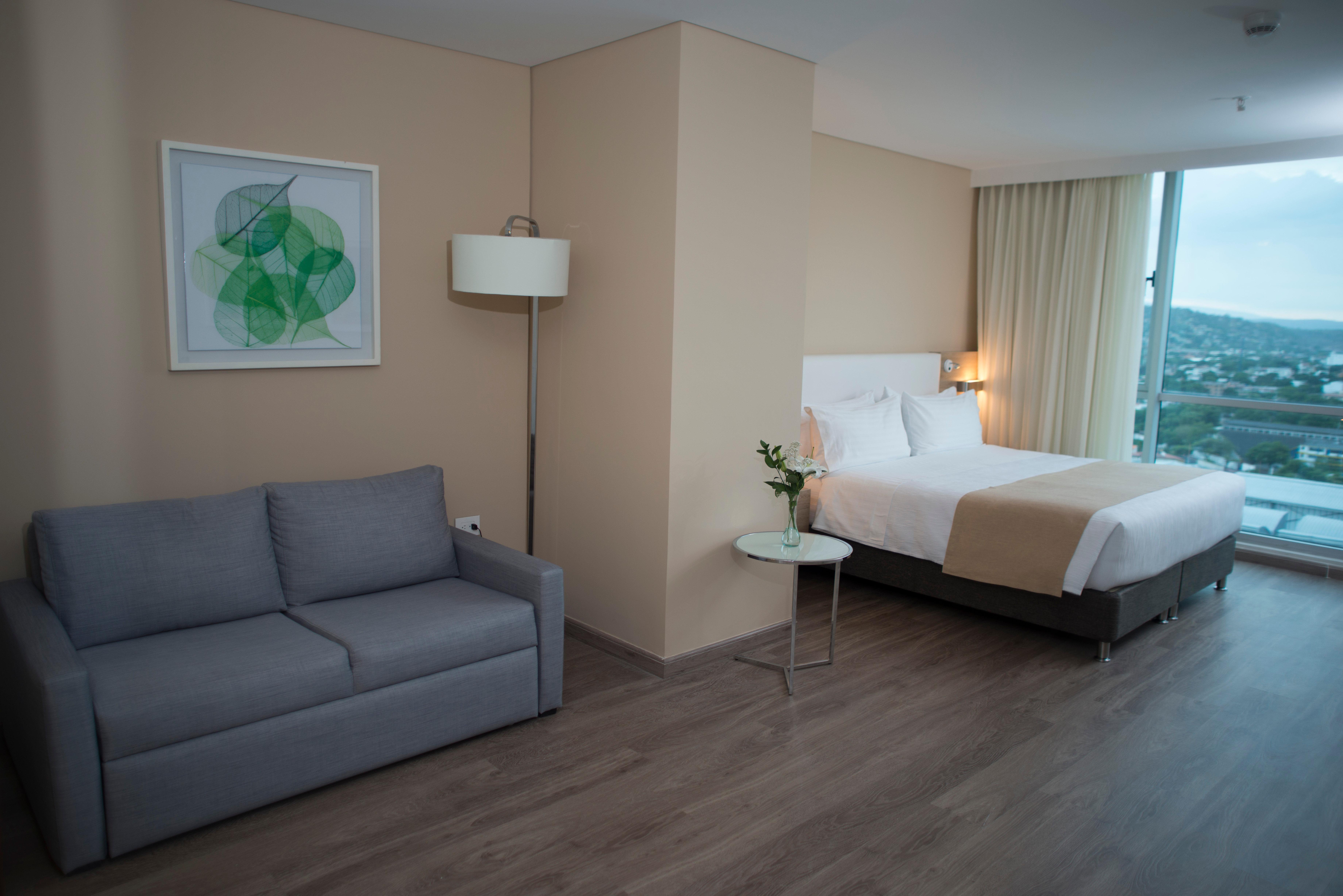 Holiday Inn Cucuta By Ihg Экстерьер фото A room at the hotel