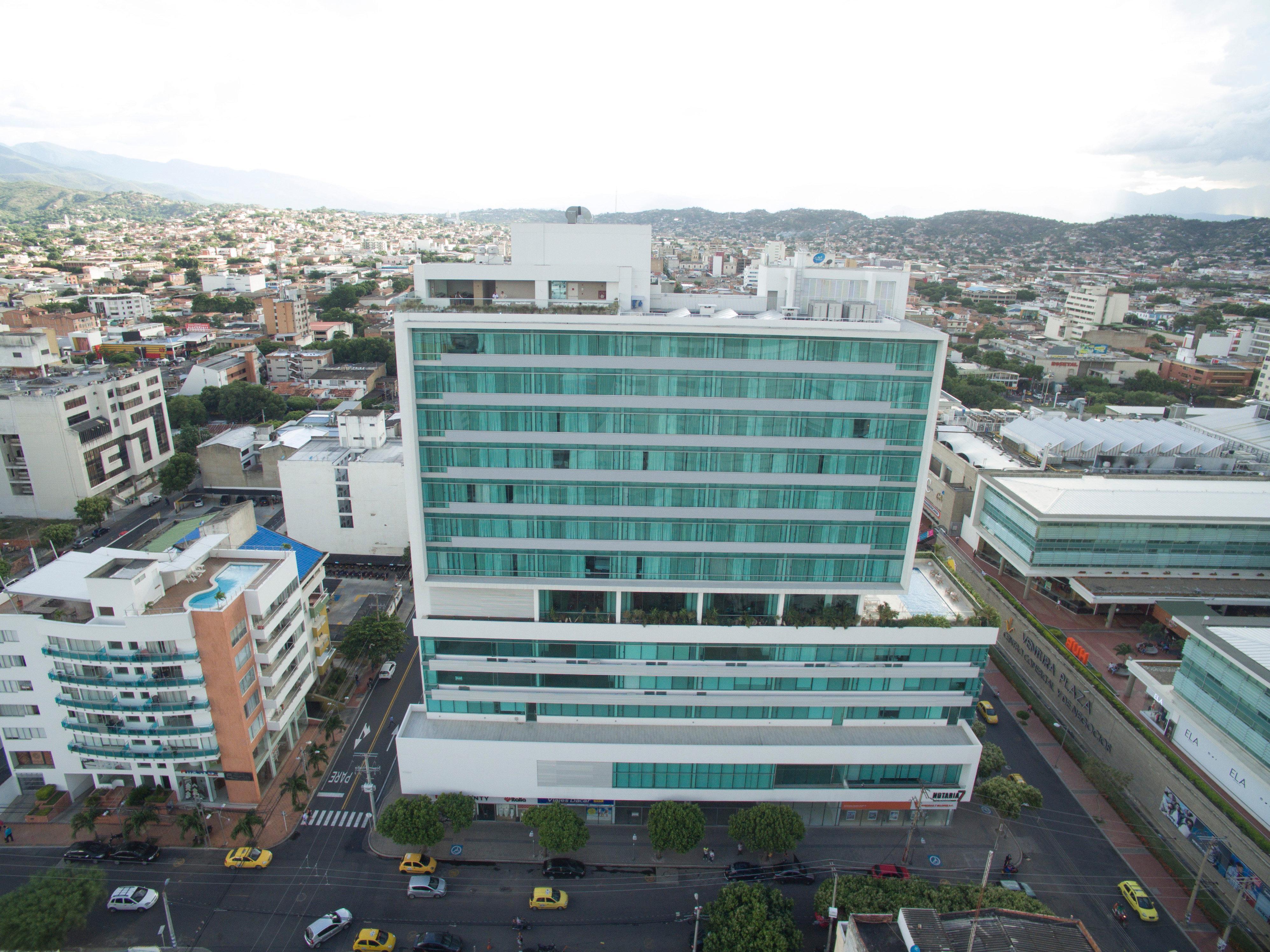 Holiday Inn Cucuta By Ihg Экстерьер фото The building of the university's main library