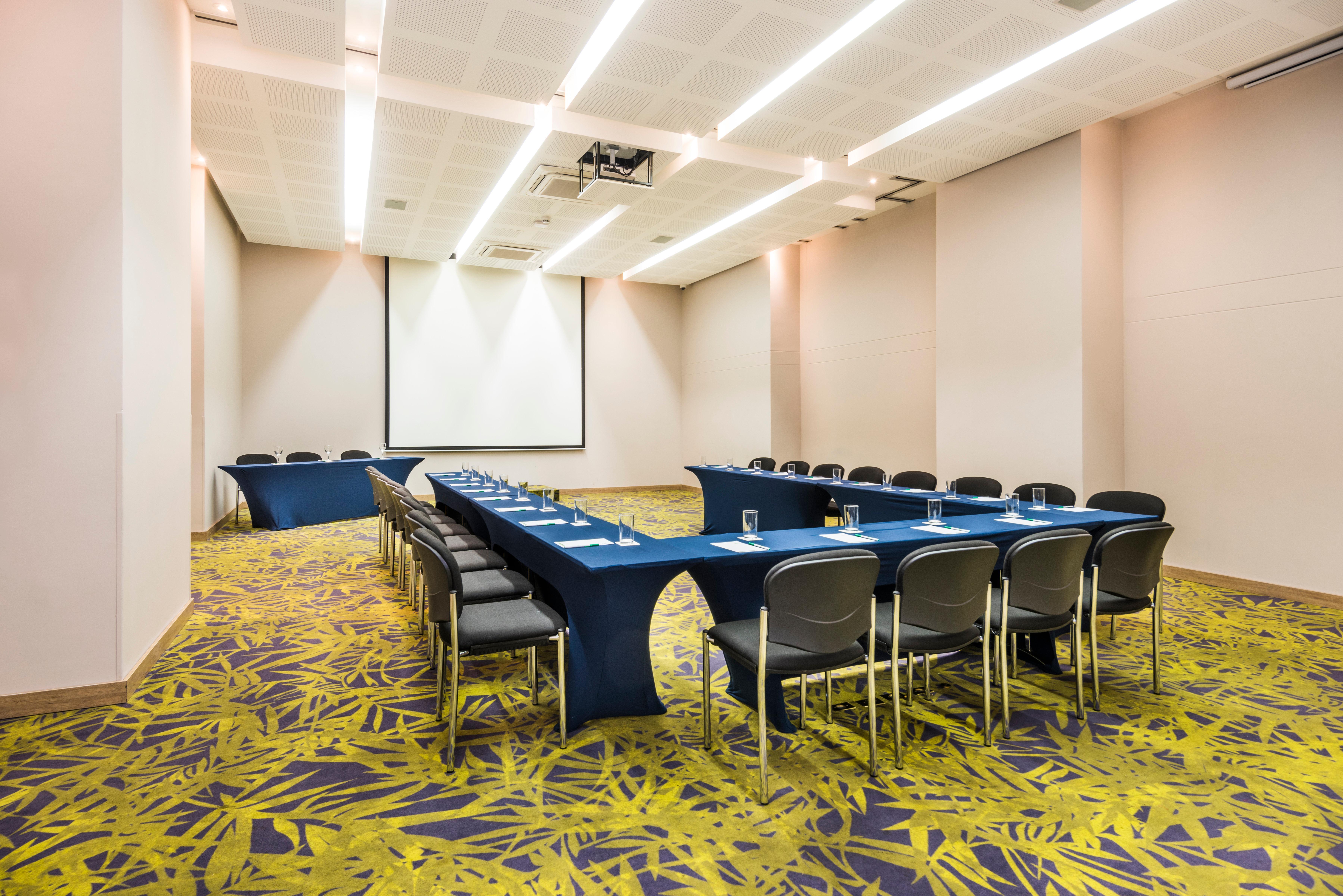Holiday Inn Cucuta By Ihg Экстерьер фото Meeting room