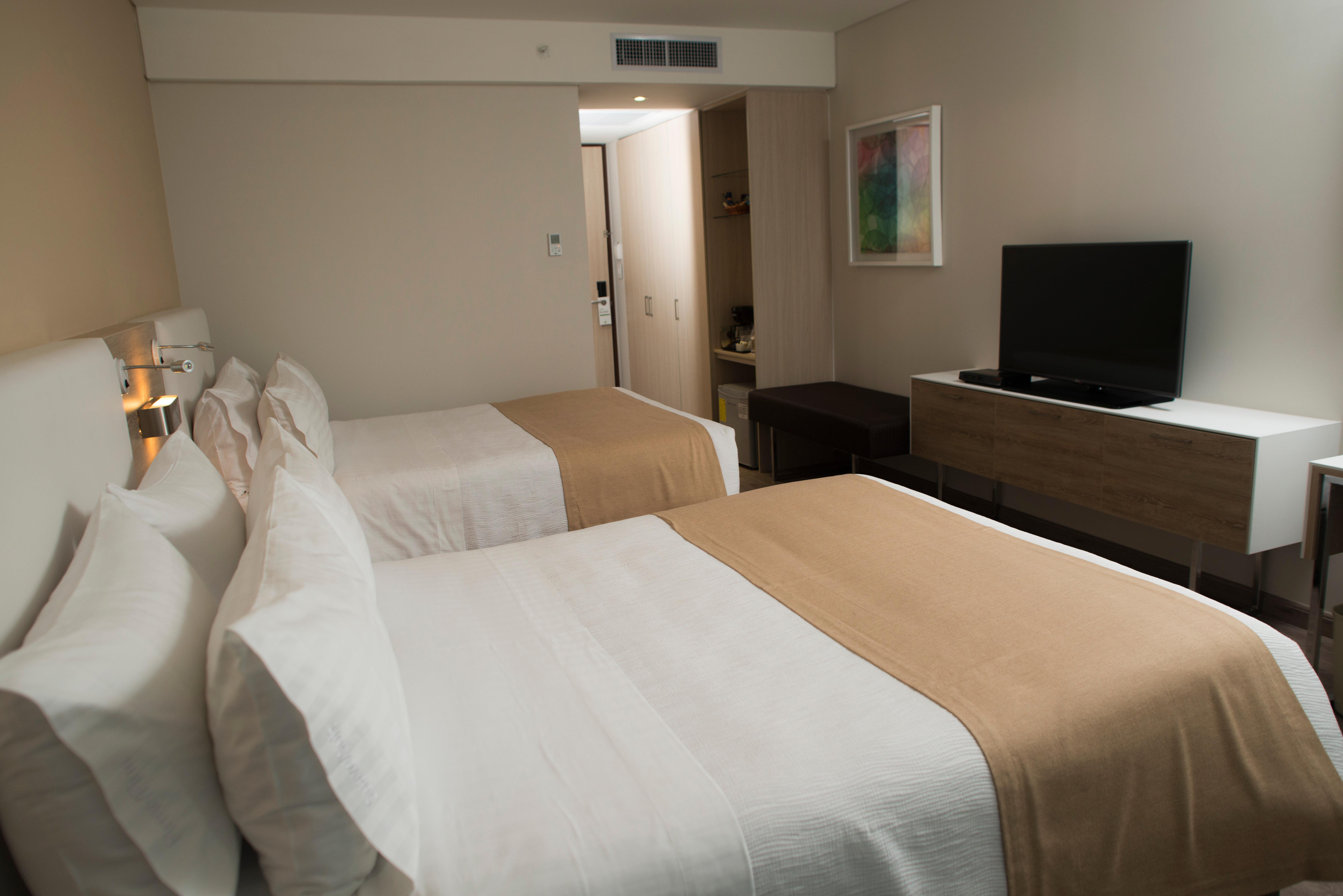 Holiday Inn Cucuta By Ihg Экстерьер фото A room at the hotel